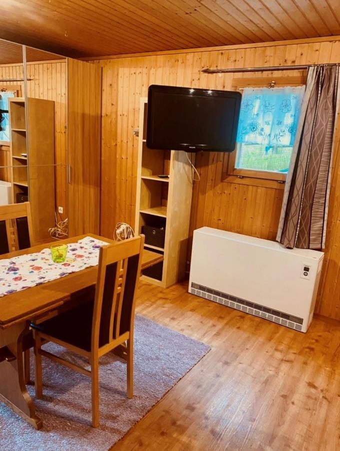 צואוץ Guenstig Und Einfaches Studio Auf Dem Bauernhof מראה חיצוני תמונה